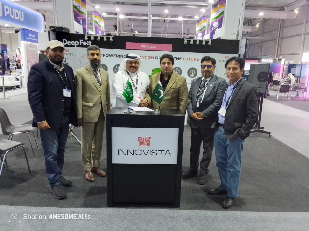 innovista and ecoincubator MOU